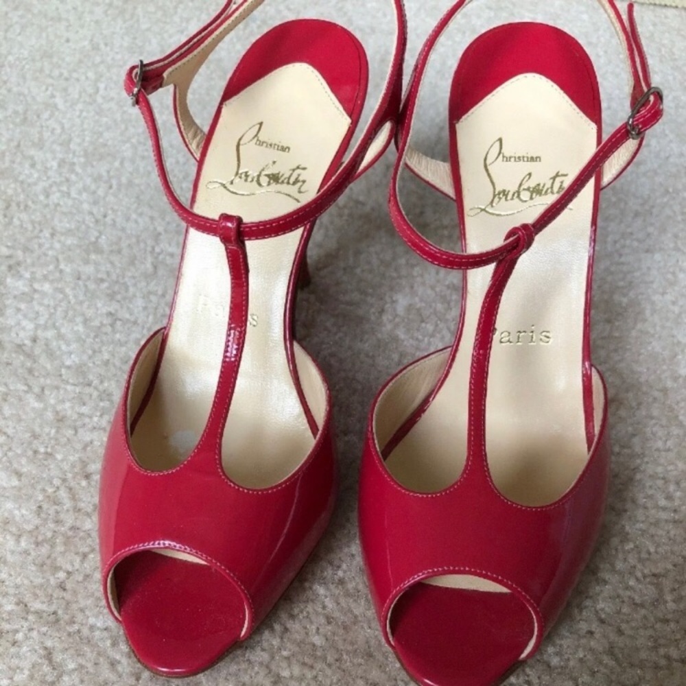 Christian Louboutin 🍒cherry peep toe heels 36.5